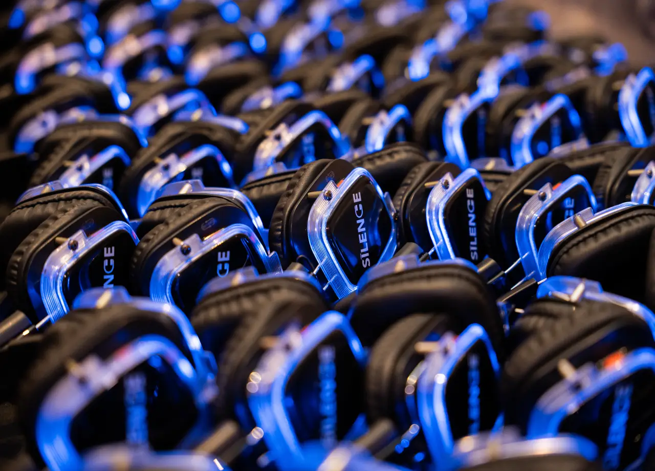 Custom branded logos on silent cruise entertainment headphones